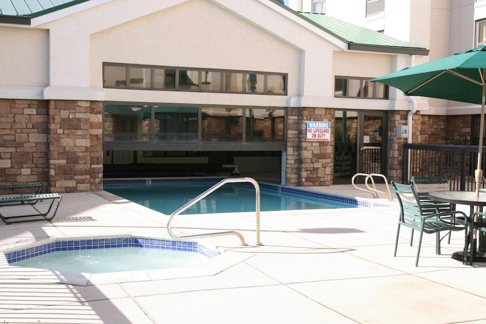 Hampton Inn & Suites Pueblo-Southgate Εξωτερικό φωτογραφία