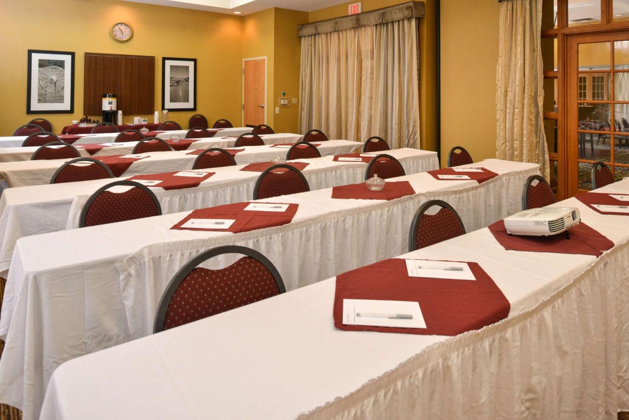 Hampton Inn & Suites Pueblo-Southgate Εξωτερικό φωτογραφία