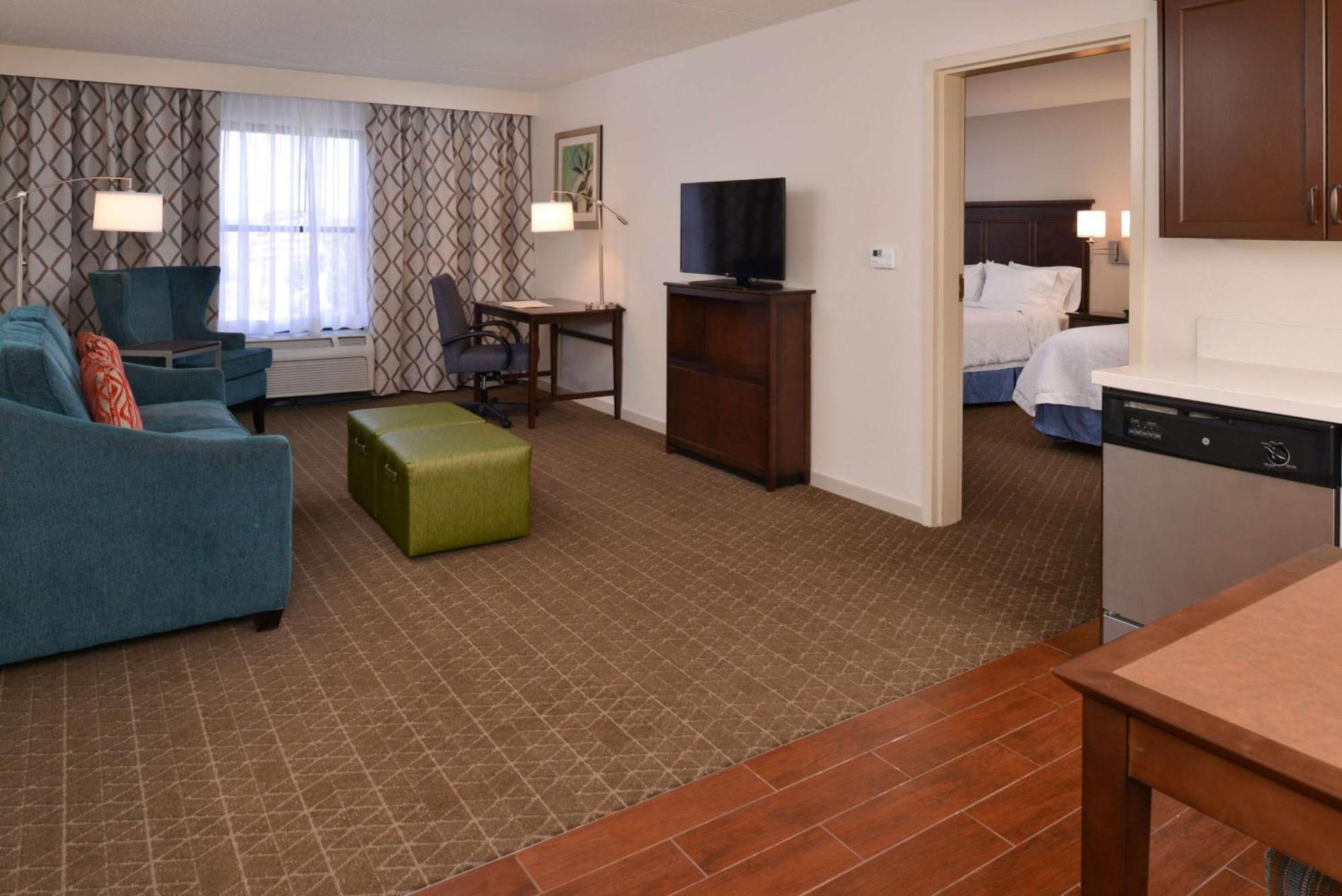 Hampton Inn & Suites Pueblo-Southgate Εξωτερικό φωτογραφία
