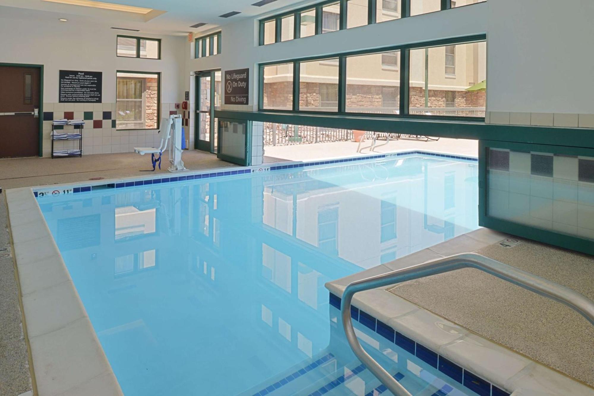 Hampton Inn & Suites Pueblo-Southgate Εξωτερικό φωτογραφία